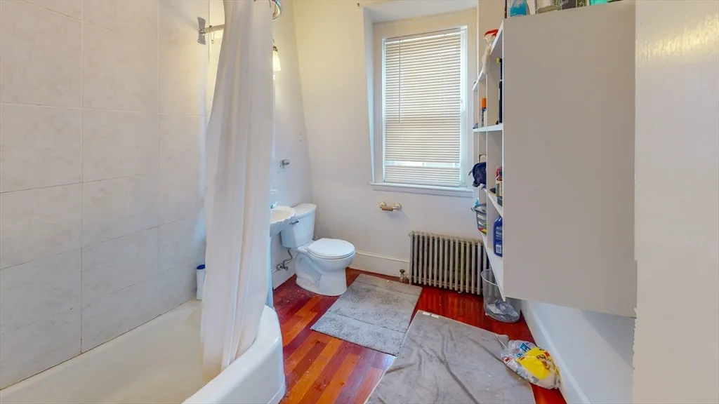 5 bed, 2.5 bath apartment for rent at 58 P St Unit 1, South Boston — photo 28 of 37