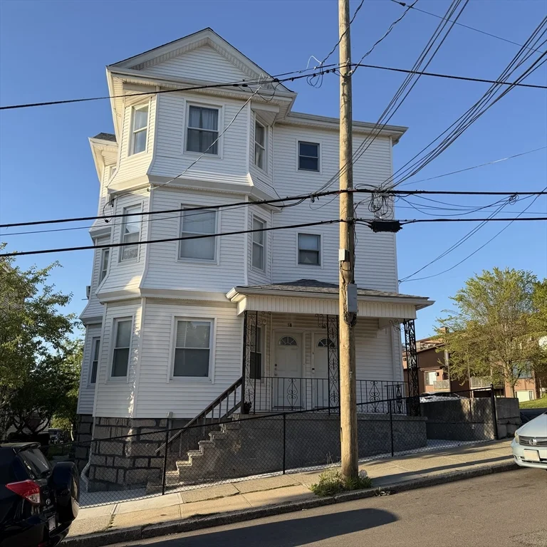 1 bed, 1 bath apartment for rent at 58 Prospect St Unit 58, Fall River — photo 1 of 14