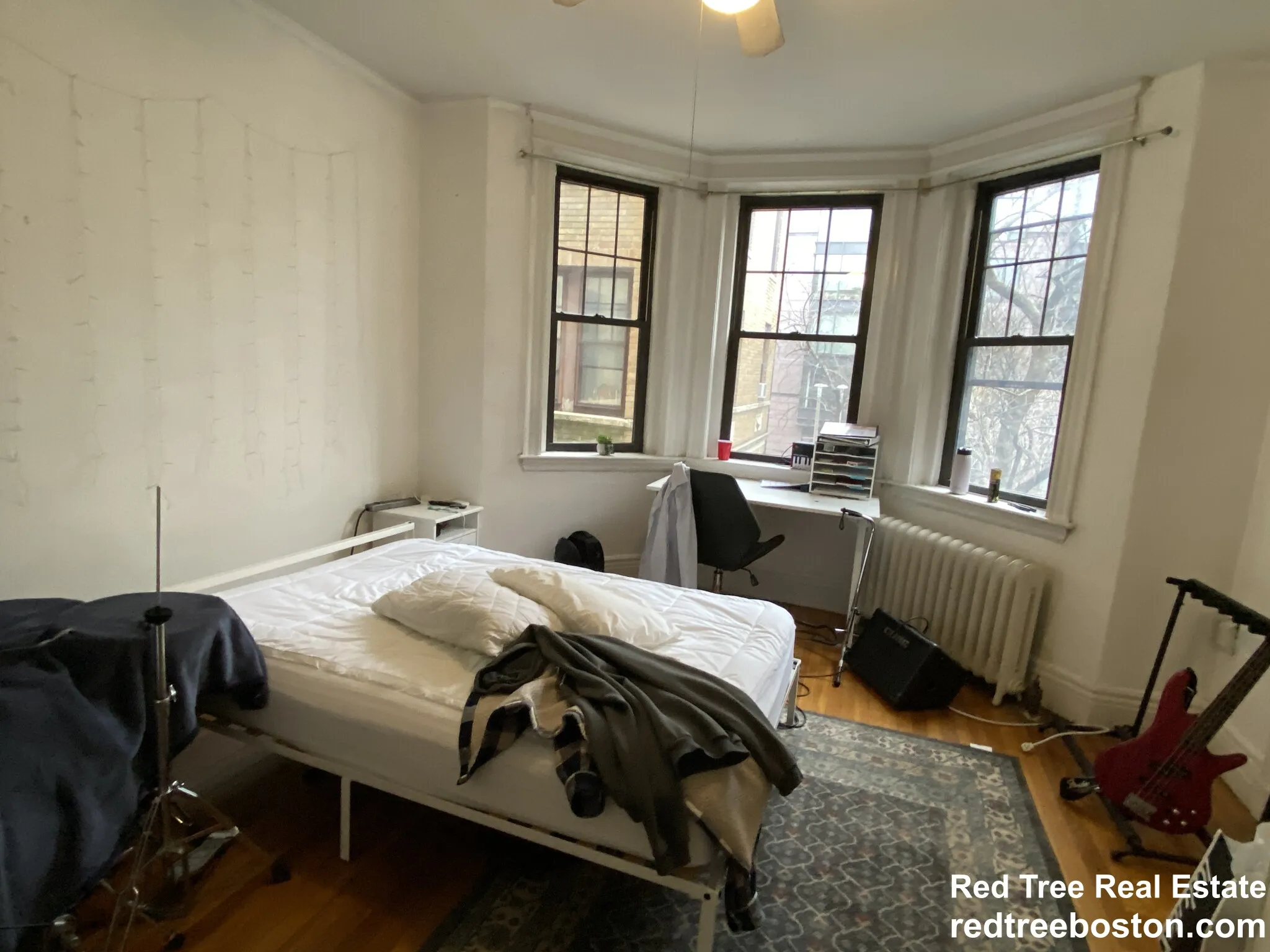 2 bed, 1 bath apartment for rent at 58 Queensberry St Unit 10, Fenway — photo 4 of 12