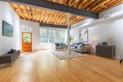 3.5 bed, 2.5 bath apartment for rent at 58 Regent St Unit 1, North Cambridge — photo 7 of 22