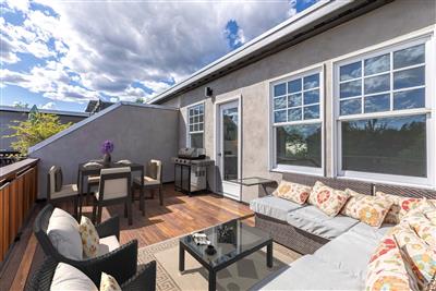 3.5 bed, 2.5 bath apartment for rent at 58 Regent St Unit 1, North Cambridge — photo 21 of 22