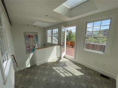 3.5 bed, 2.5 bath apartment for rent at 58 Regent St Unit 1, North Cambridge — photo 18 of 22