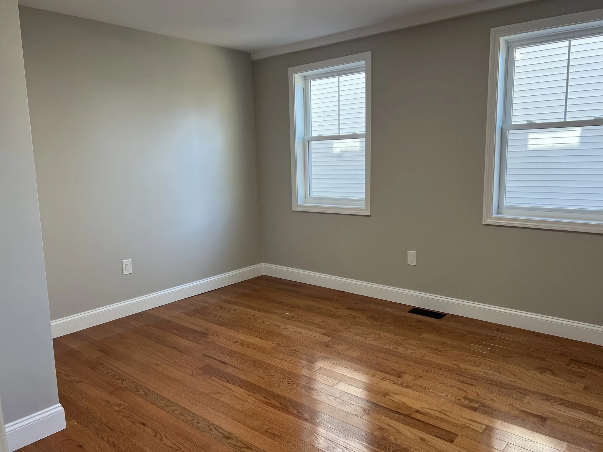 3 bed, 1 bath apartment for rent at 58 Robin St Unit 1, Everett — photo 15 of 21