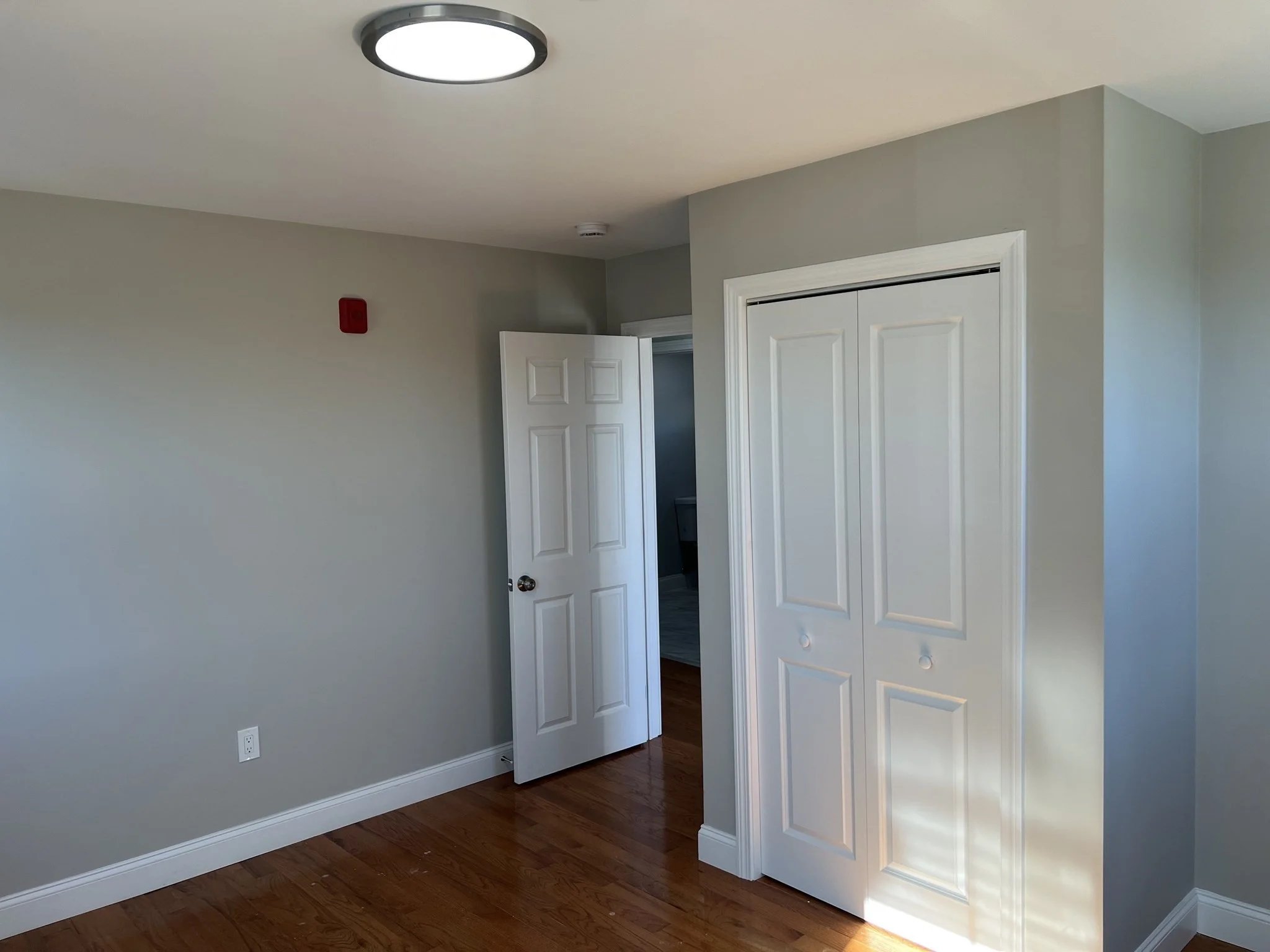 3 bed, 1 bath apartment for rent at 58 Robin St Unit 1, Everett — photo 5 of 21
