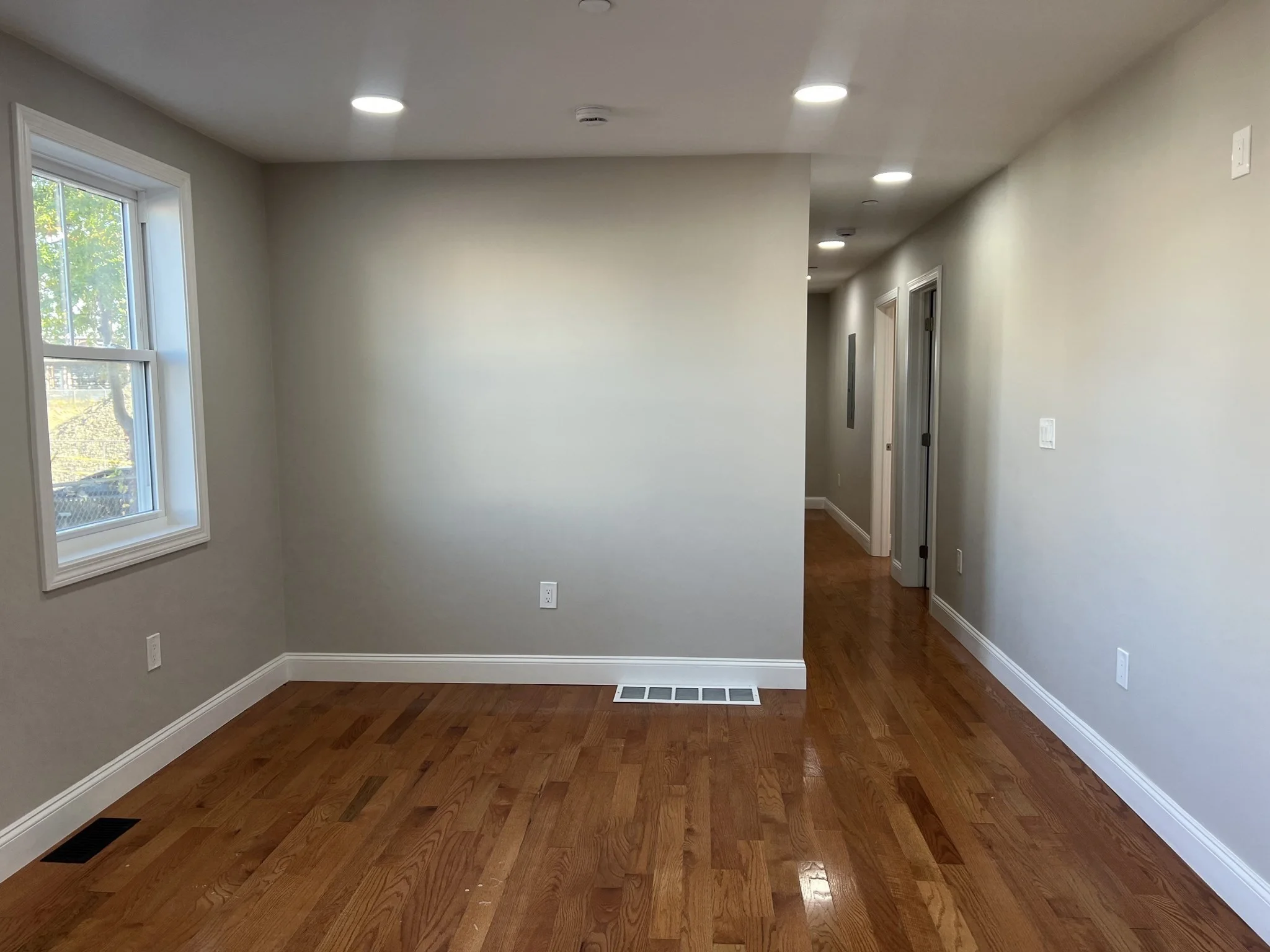 3 bed, 1 bath apartment for rent at 58 Robin St Unit 1, Everett — photo 10 of 21