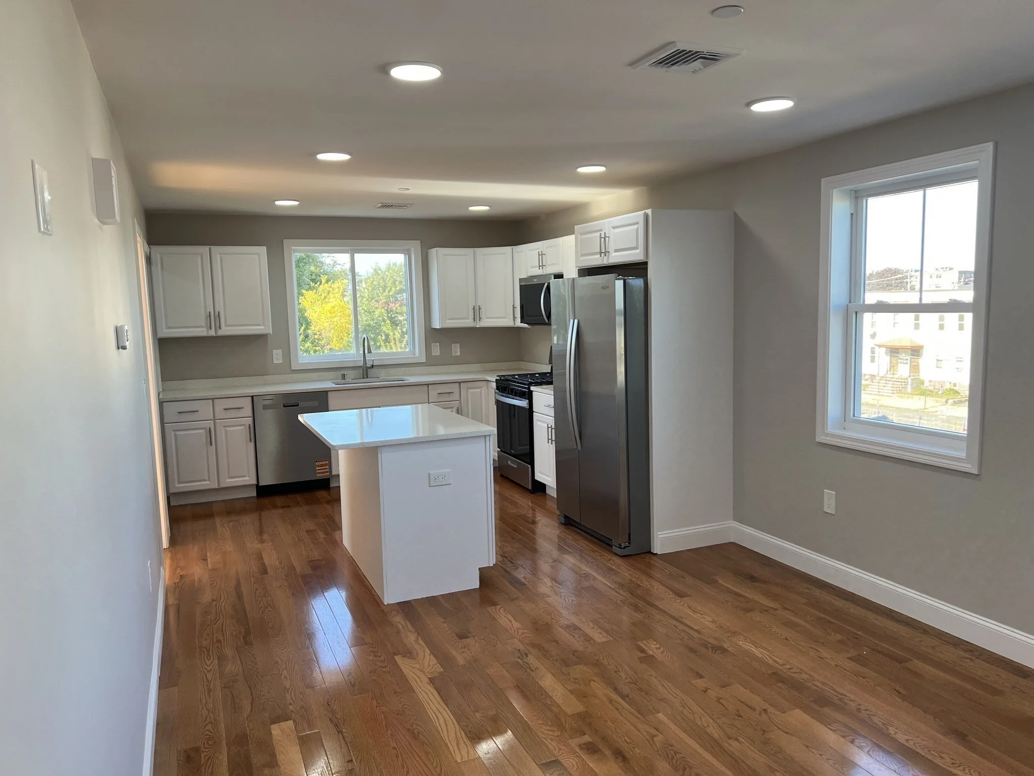 3 bed, 1 bath apartment for rent at 58 Robin St Unit 2, Everett — photo 13 of 19