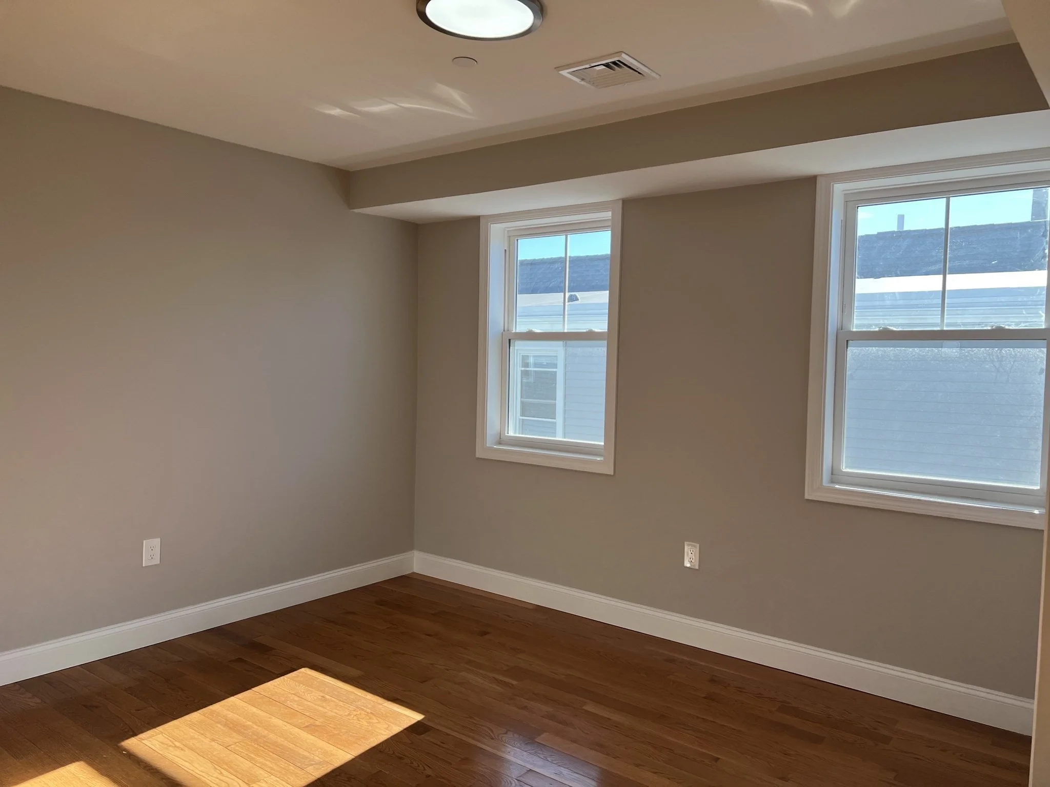 3 bed, 1 bath apartment for rent at 58 Robin St Unit 3, Everett — photo 8 of 19