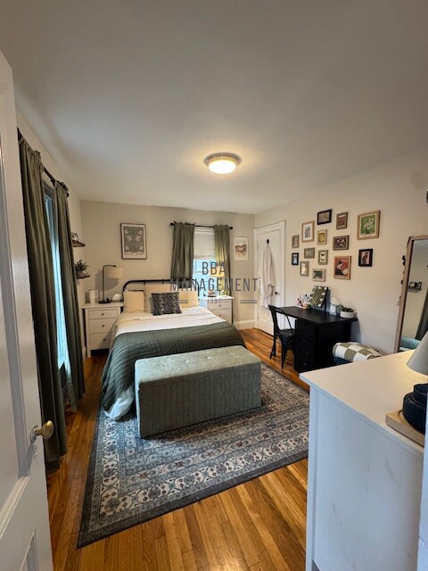 5 bed, 2 bath apartment for rent at 58 Saunders St Unit 1, Allston — photo 5 of 11