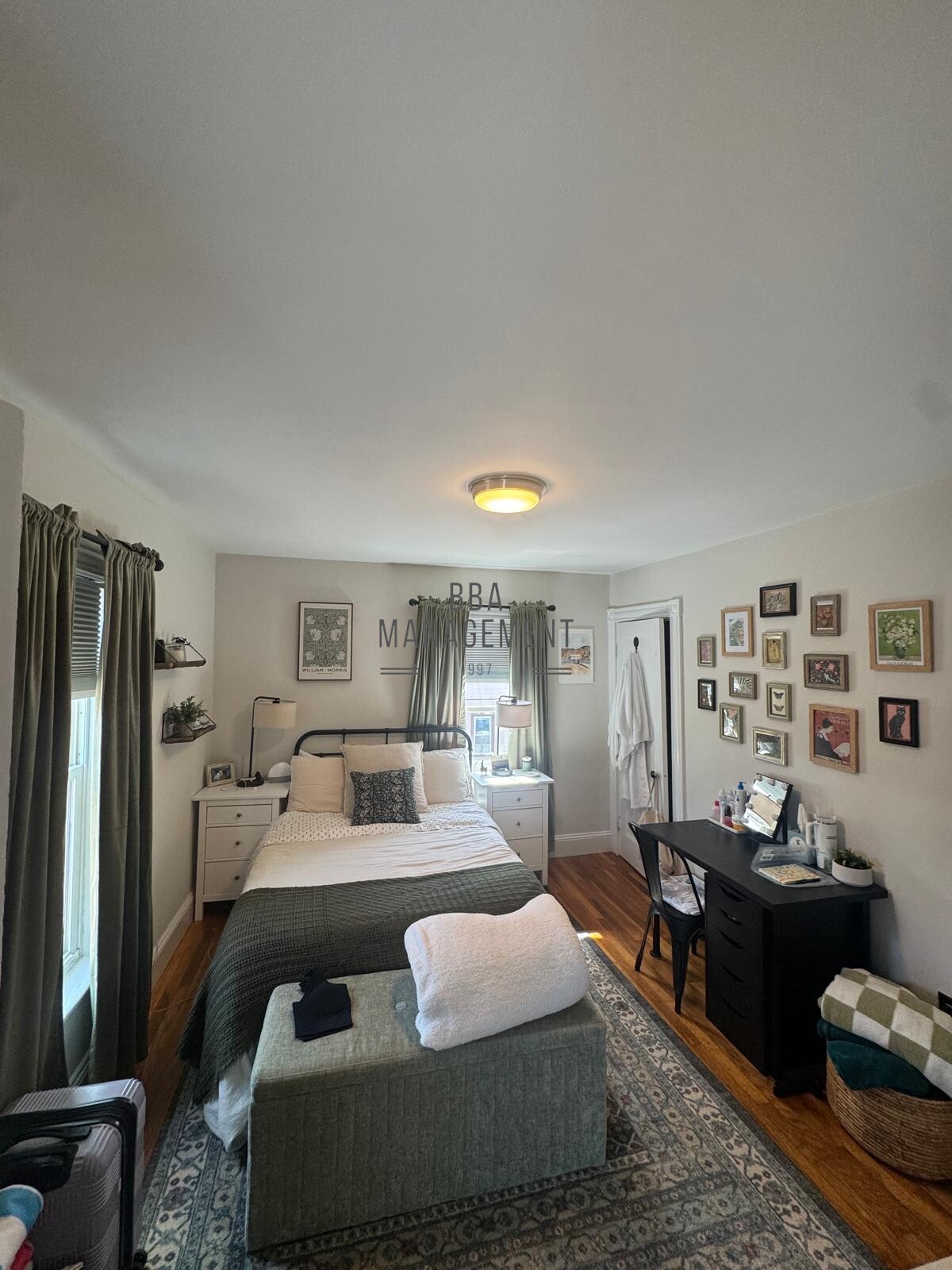 5 bed, 2 bath apartment for rent at 58 Saunders St Unit 1, Allston — photo 9 of 11