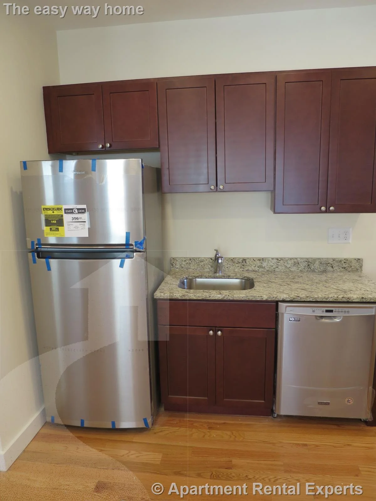 3 bed, 2 bath apartment for rent at 58 School St Unit 1, Spring Hill — photo 4 of 14