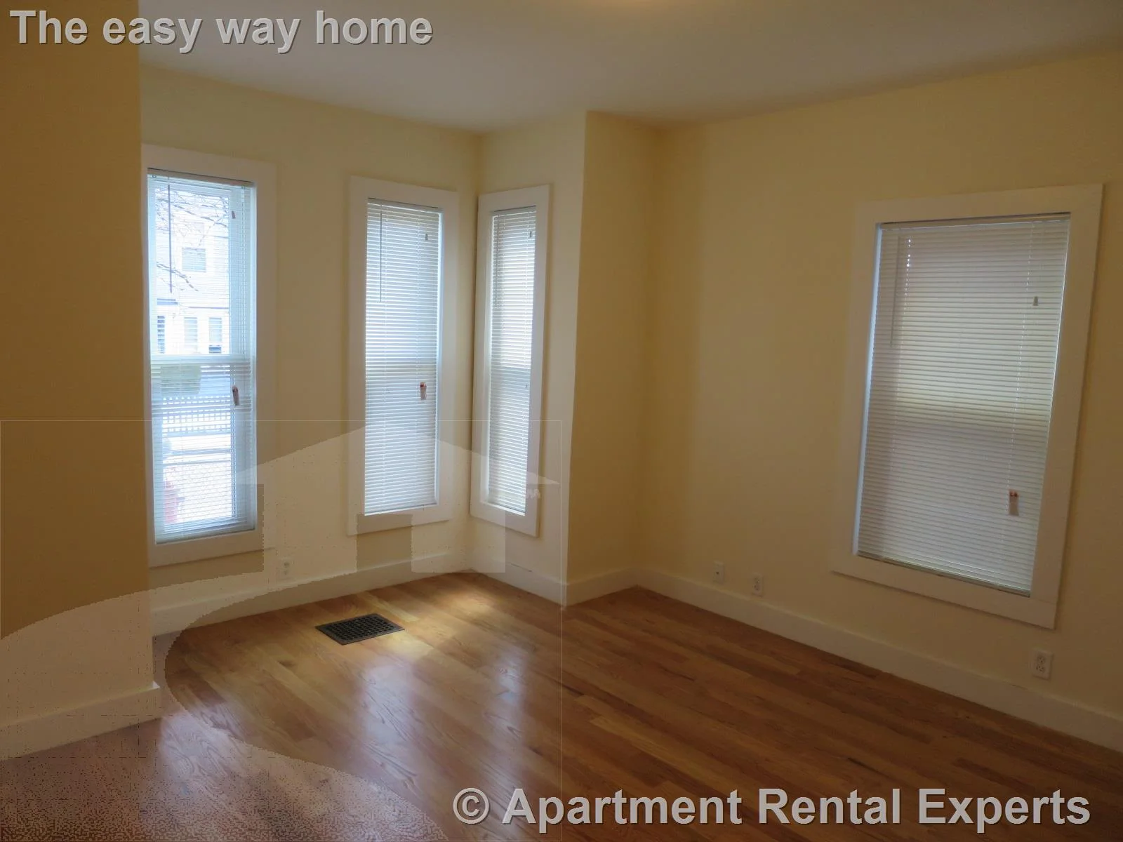 3 bed, 2 bath apartment for rent at 58 School St Unit 1, Spring Hill — photo 9 of 14