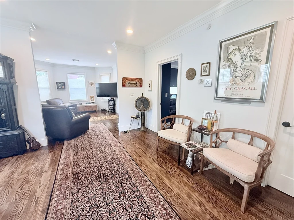 2 bed, 2 bath apartment for rent at 58 Seaverns Ave Unit 1, Jamaica Plain — photo 8 of 18