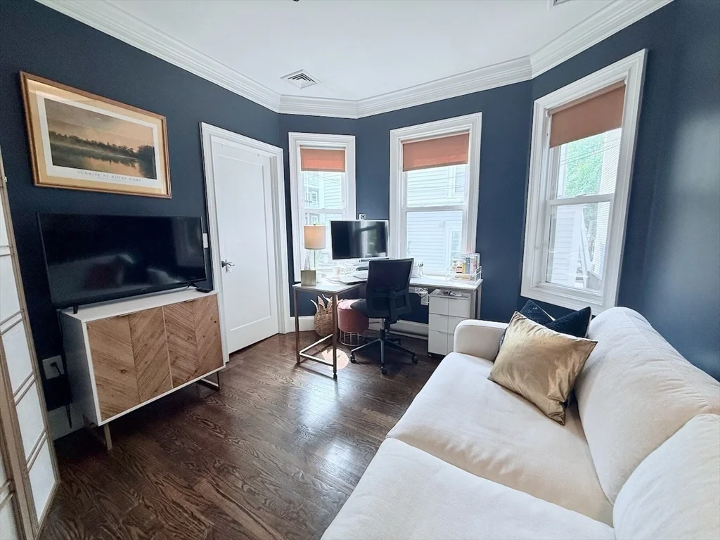 2 bed, 2 bath apartment for rent at 58 Seaverns Ave Unit 1, Jamaica Plain — photo 13 of 18