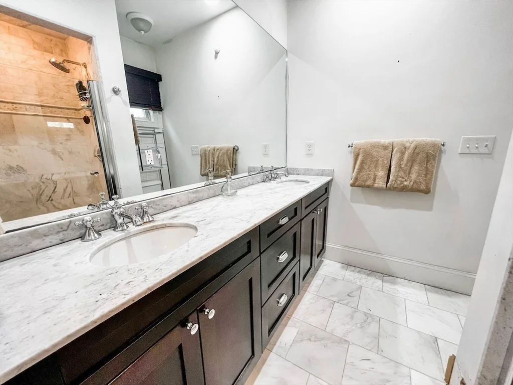 2 bed, 2 bath apartment for rent at 58 Seaverns Ave Unit 1, Jamaica Plain — photo 11 of 18