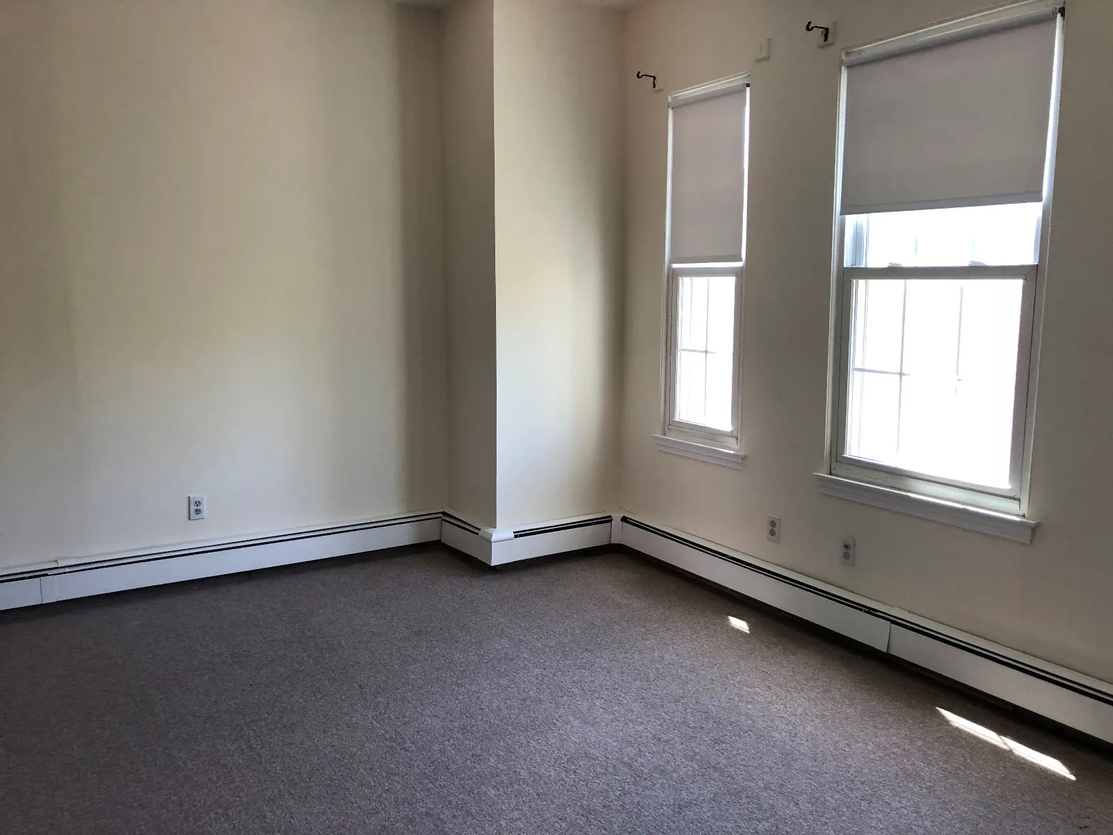 Studio bed, 1 bath apartment for rent at 58 South Huntington Ave Unit 11, Jamaica Plain — photo 1 of 4