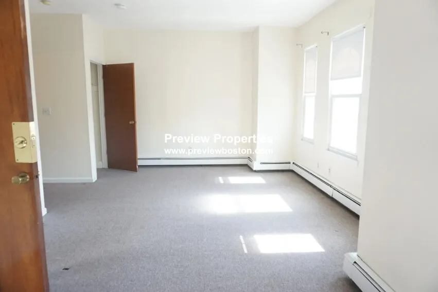 Studio bed, 1 bath apartment for rent at 58 South Huntington Ave Unit 11P, Jamaica Plain