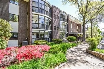 1 bed, 1 bath apartment for rent at 58 South St Unit 109, Quincy — photo 11 of 14