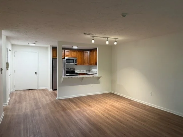 1 bed, 1 bath apartment for rent at 58 South St Unit 109, Quincy — photo 4 of 14