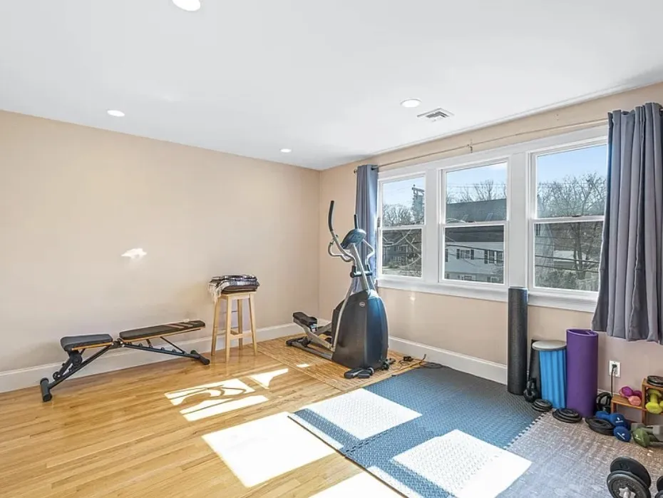 6 bed, 4.5 bath apartment for rent at 58 Spiers Rd Unit SF, Oak Hill — photo 14 of 21
