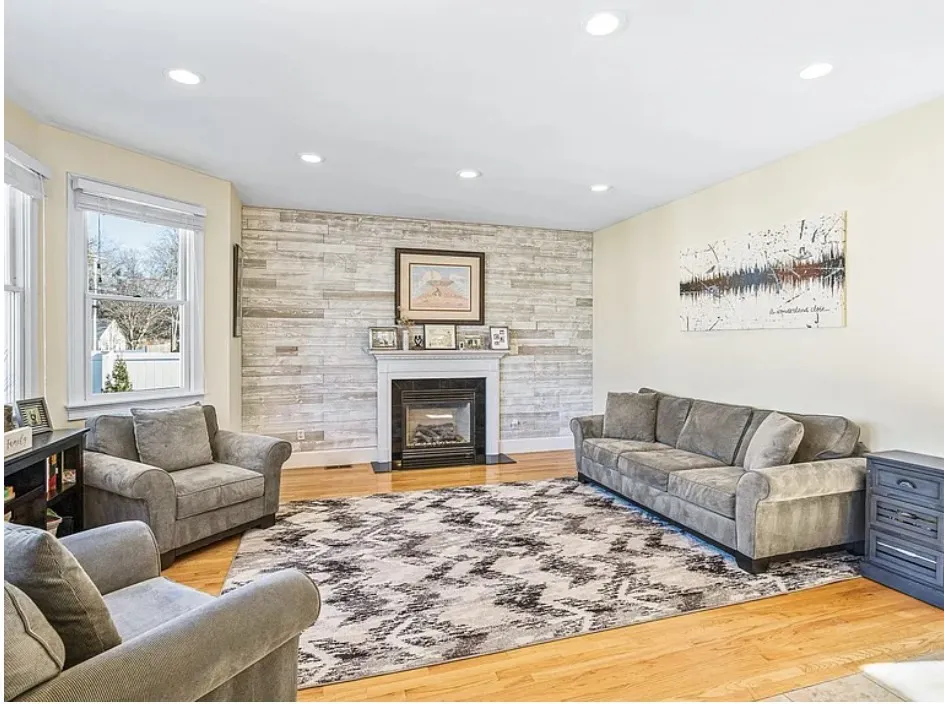 6 bed, 4.5 bath apartment for rent at 58 Spiers Rd Unit SF, Oak Hill — photo 5 of 21
