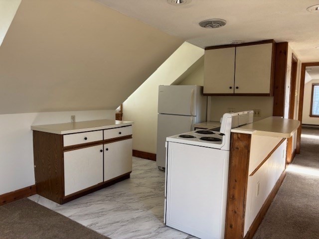 1 bed, 1 bath apartment for rent at 58 Summer St Unit 58, Franklin — photo 3 of 14