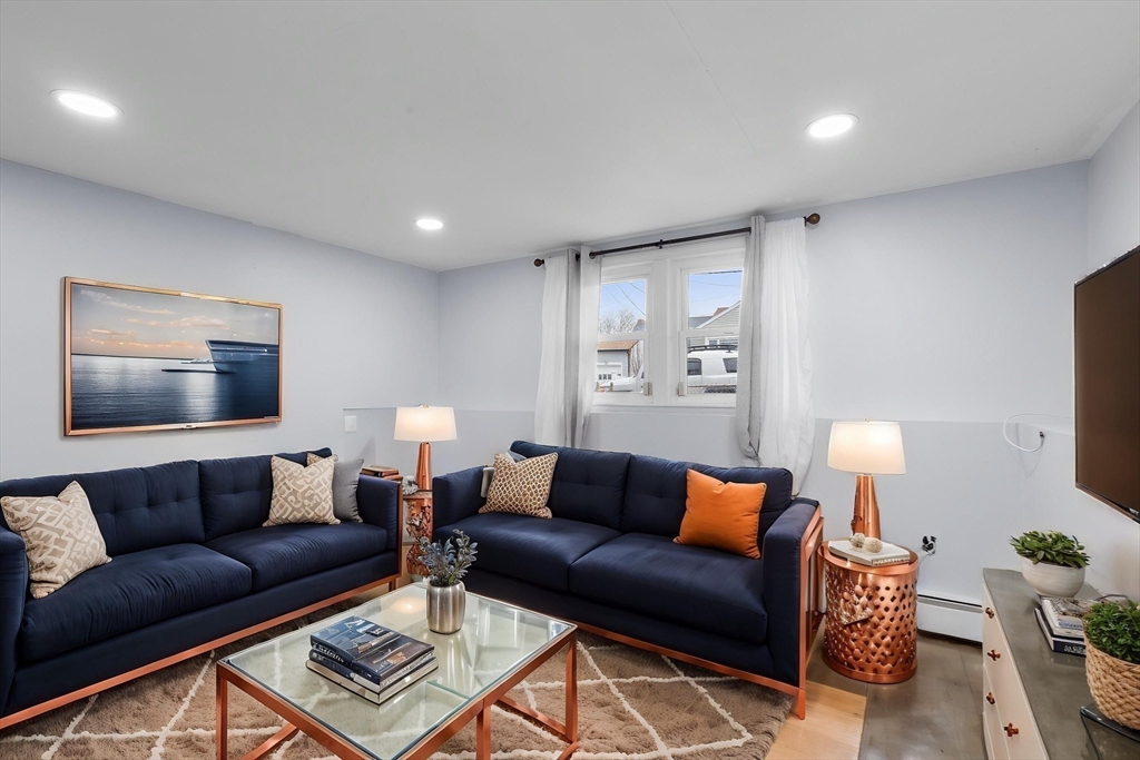 1 bed, 1 bath apartment for rent at 58 Temple Unit 1, Revere — photo 5 of 10