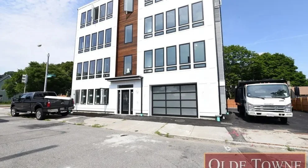 2 bed, 2 bath apartment for rent at 58 Tolman St Unit 2, Dorchester — photo 1 of 5