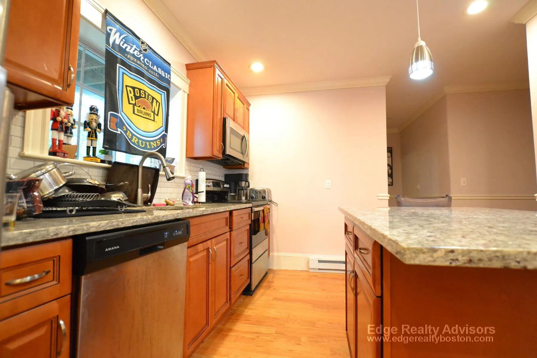3 bed, 1 bath apartment for rent at 58 Tremont Pl Unit 1, Brighton