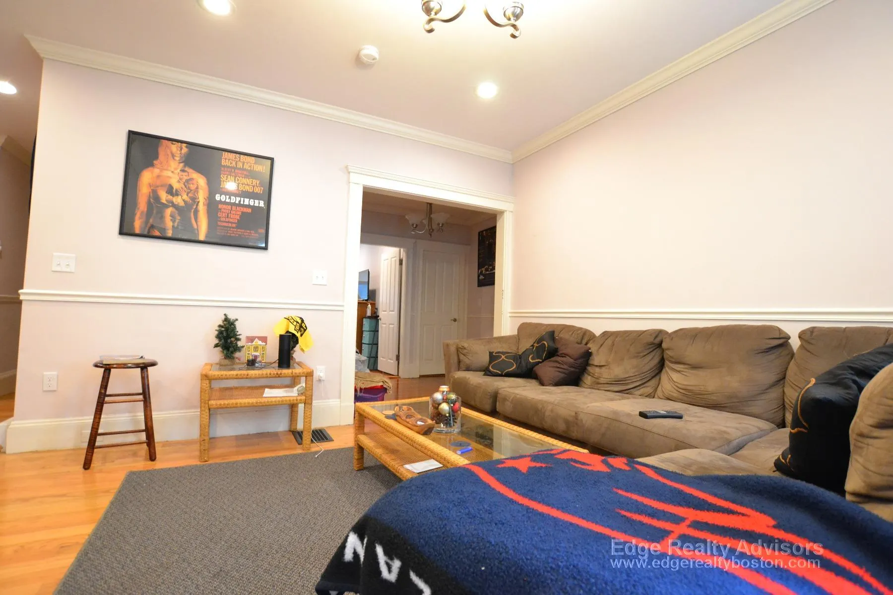 3 bed, 1 bath apartment for rent at 58 Tremont Pl Unit 1, Brighton — photo 5 of 10