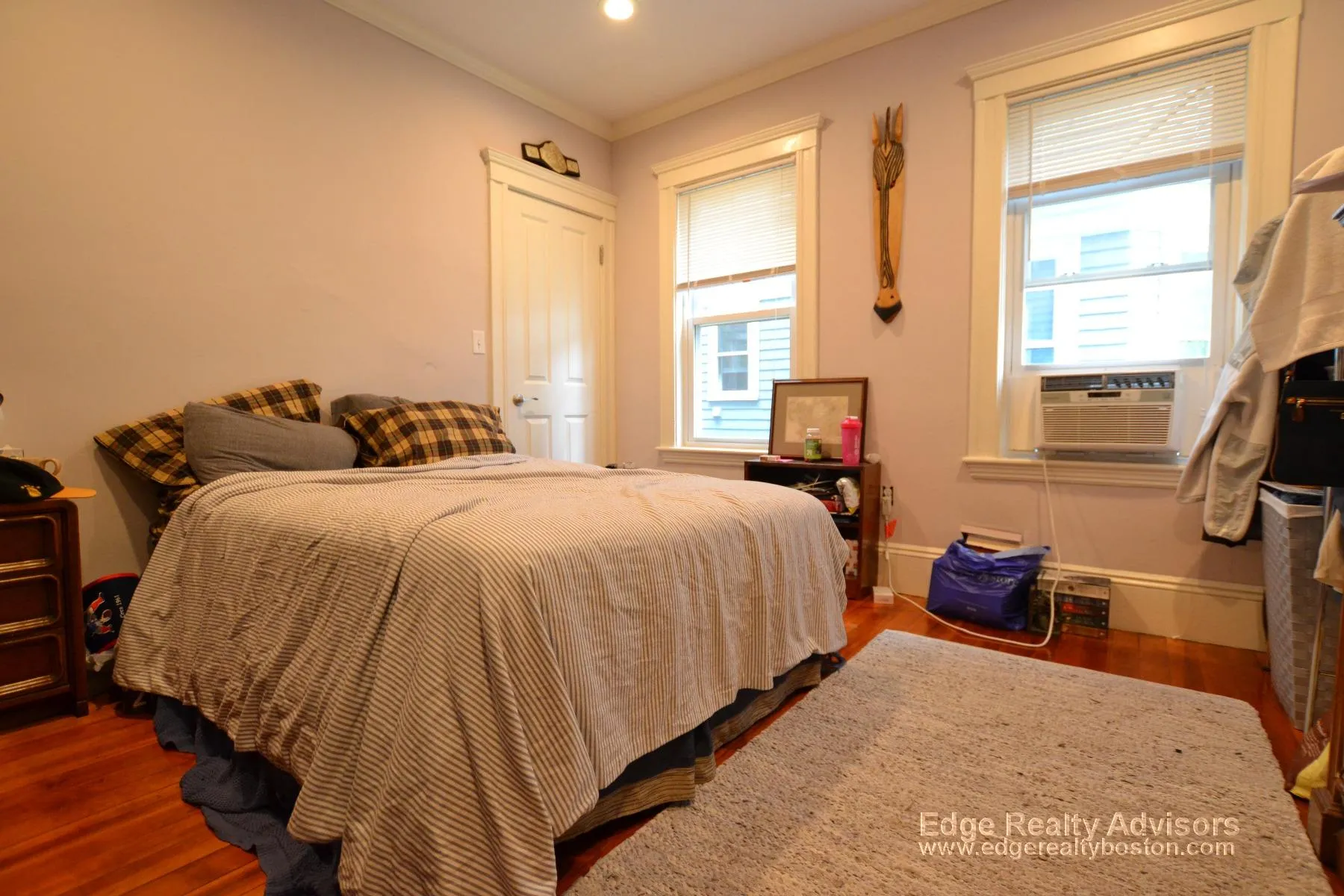 3 bed, 1 bath apartment for rent at 58 Tremont Pl Unit 1, Brighton — photo 8 of 10