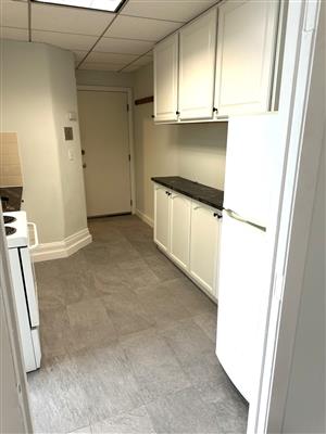 1 bed, 1 bath apartment for rent at 58 Walden St Unit 2, Neighborhood Nine — photo 4 of 8