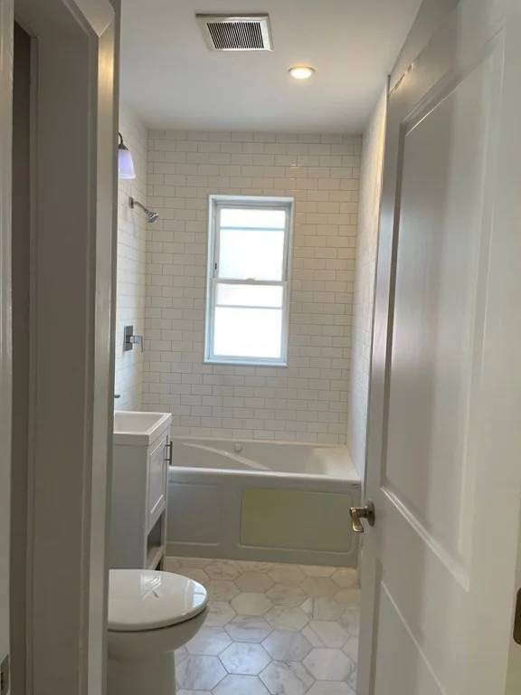 2 bed, 2 bath apartment for rent at 58 Weld Hill St Unit 2, Jamaica Plain — photo 7 of 14