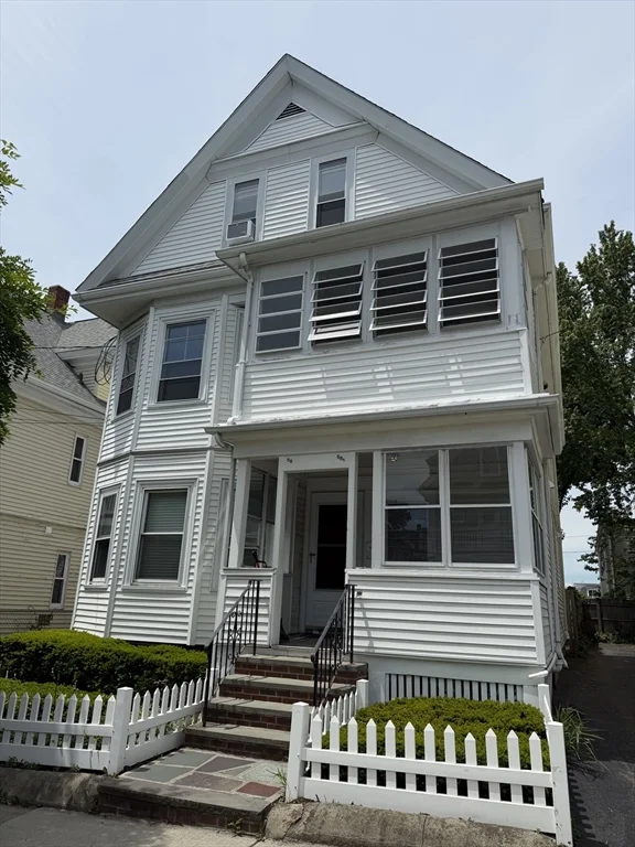 2 bed, 1 bath apartment for rent at 58 Willow Ave Unit 58, Porter Square — photo 11 of 11