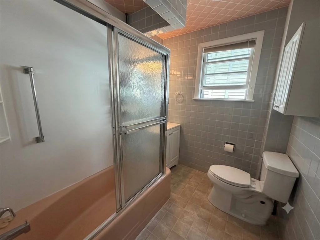 5 bed, 2 bath apartment for rent at 58 Willow Ave Unit 58A, Porter Square — photo 12 of 22