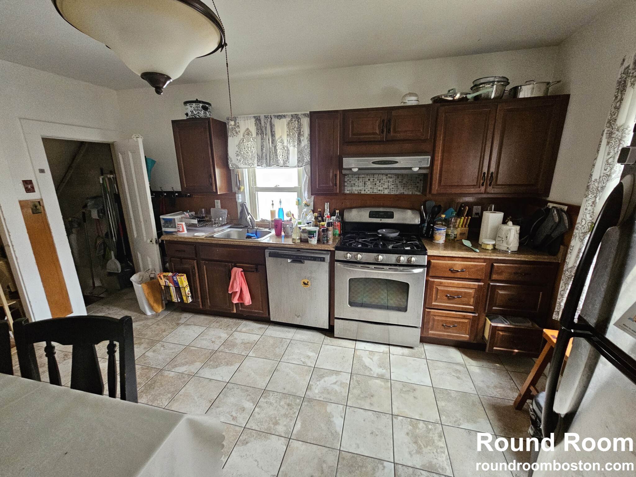 3 bed, 2 bath apartment for rent at 58 Winship St Unit 1, Brighton — photo 9 of 20