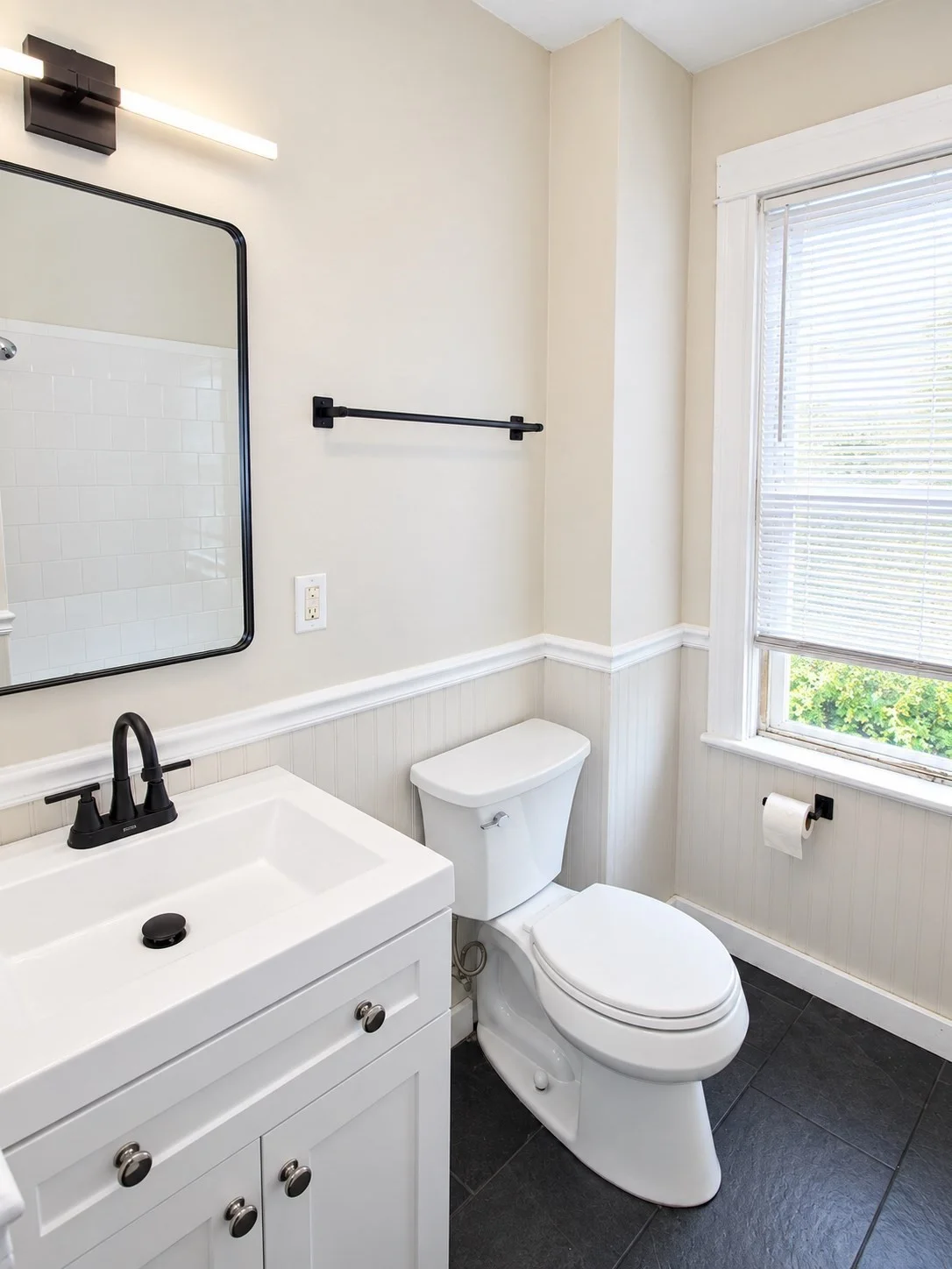 2 bed, 1 bath apartment for rent at 580 Bay St Unit 4, Taunton — photo 11 of 23
