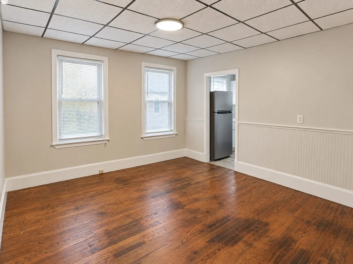 2 bed, 1 bath apartment for rent at 580 Bay St Unit 4, Taunton — photo 2 of 23