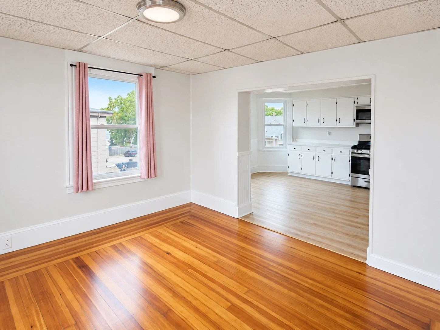 1 bed, 1 bath apartment for rent at 580 Bay St Unit 5, Taunton — photo 3 of 14