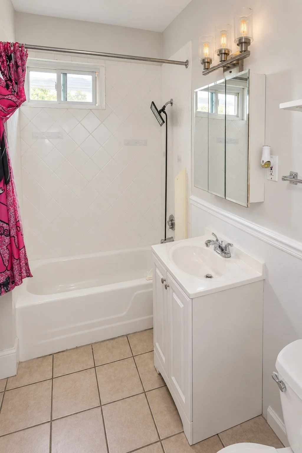1 bed, 1 bath apartment for rent at 580 Bay St Unit 5, Taunton — photo 10 of 14