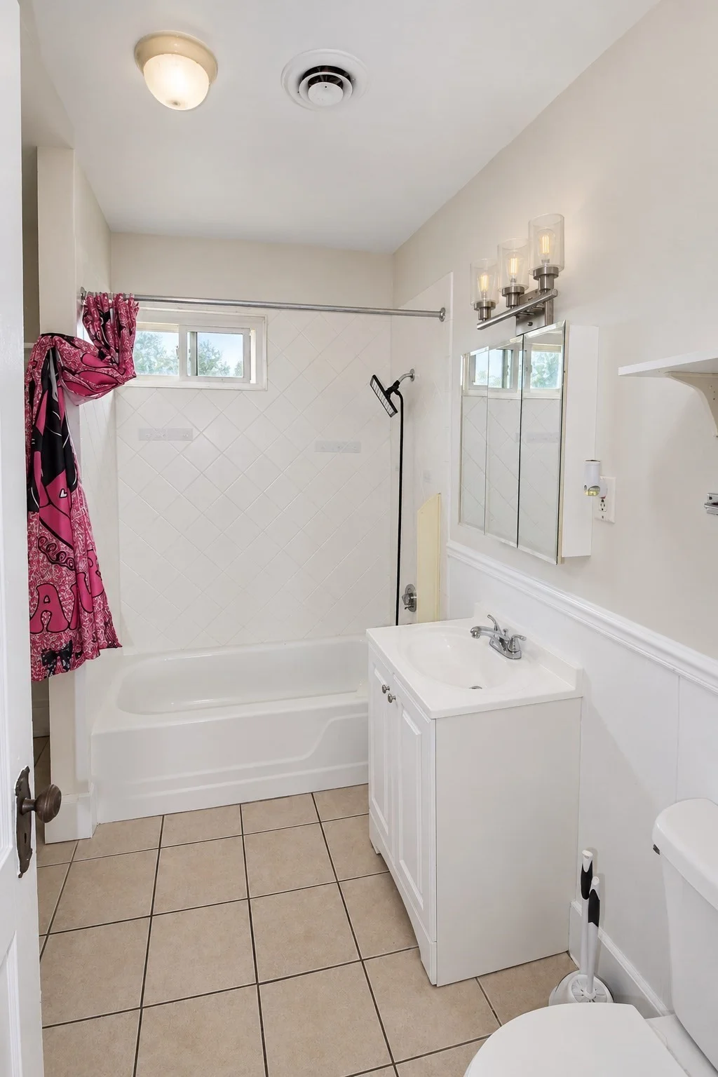 1 bed, 1 bath apartment for rent at 580 Bay St Unit 5, Taunton — photo 11 of 14