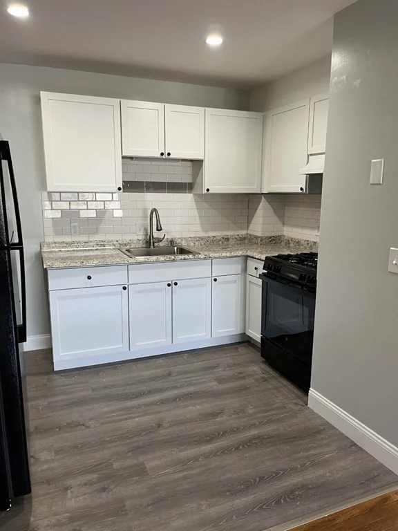 2 bed, 1 bath apartment for rent at 580 Bridge St Unit 9N, Weymouth — photo 2 of 8