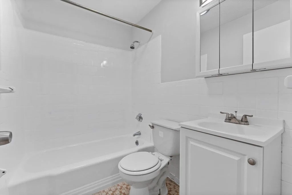 2 bed, 1 bath apartment for rent at 580 Cummins Highway Unit 11, Mattapan — photo 8 of 14