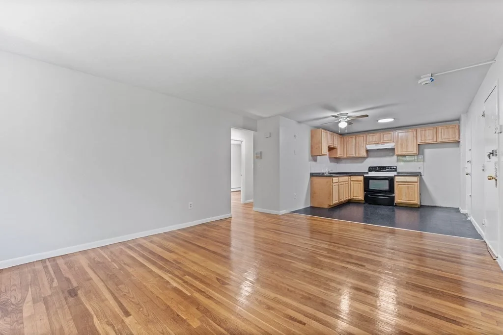 2 bed, 1 bath apartment for rent at 580 Cummins Highway Unit 11, Mattapan — photo 3 of 14