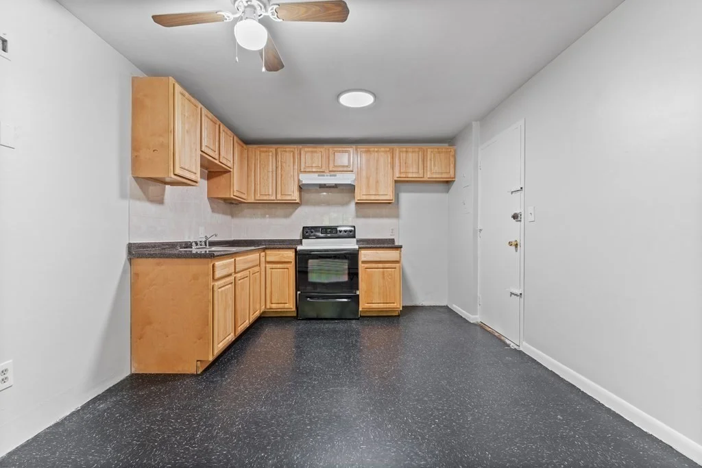 2 bed, 1 bath apartment for rent at 580 Cummins Highway Unit 11, Mattapan — photo 2 of 14