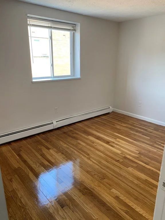 2 bed, 1 bath apartment for rent at 580 Cummins Highway Unit 12, Mattapan — photo 5 of 5