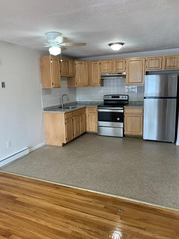 2 bed, 1 bath apartment for rent at 580 Cummins Highway Unit 14, Mattapan