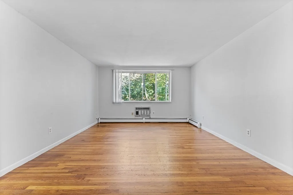 2 bed, 1 bath apartment for rent at 580 Cummins Highway Unit 16, Mattapan — photo 9 of 13