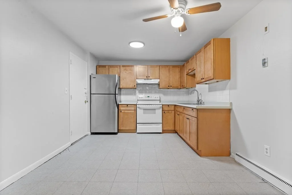 2 bed, 1 bath apartment for rent at 580 Cummins Highway Unit 16, Mattapan — photo 3 of 13