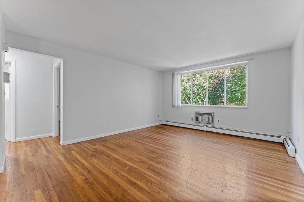 2 bed, 1 bath apartment for rent at 580 Cummins Highway Unit 5, Mattapan — photo 8 of 13