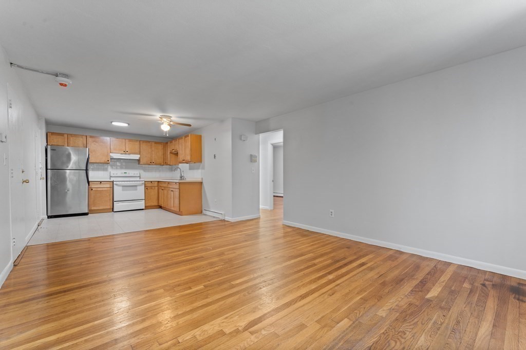 2 bed, 1 bath apartment for rent at 580 Cummins Highway Unit 5, Mattapan — photo 4 of 13